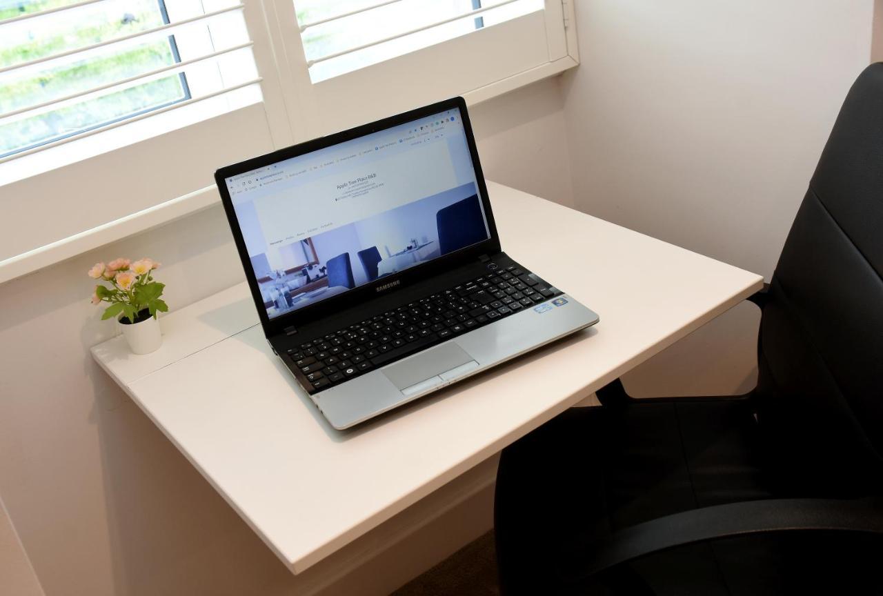 Apple Tree Place Bed & Breakfast 4*